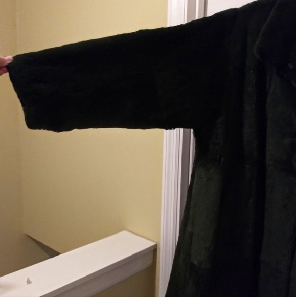 Genuine Green Sheared Beaver Swing Coat - Picture 4 of 10